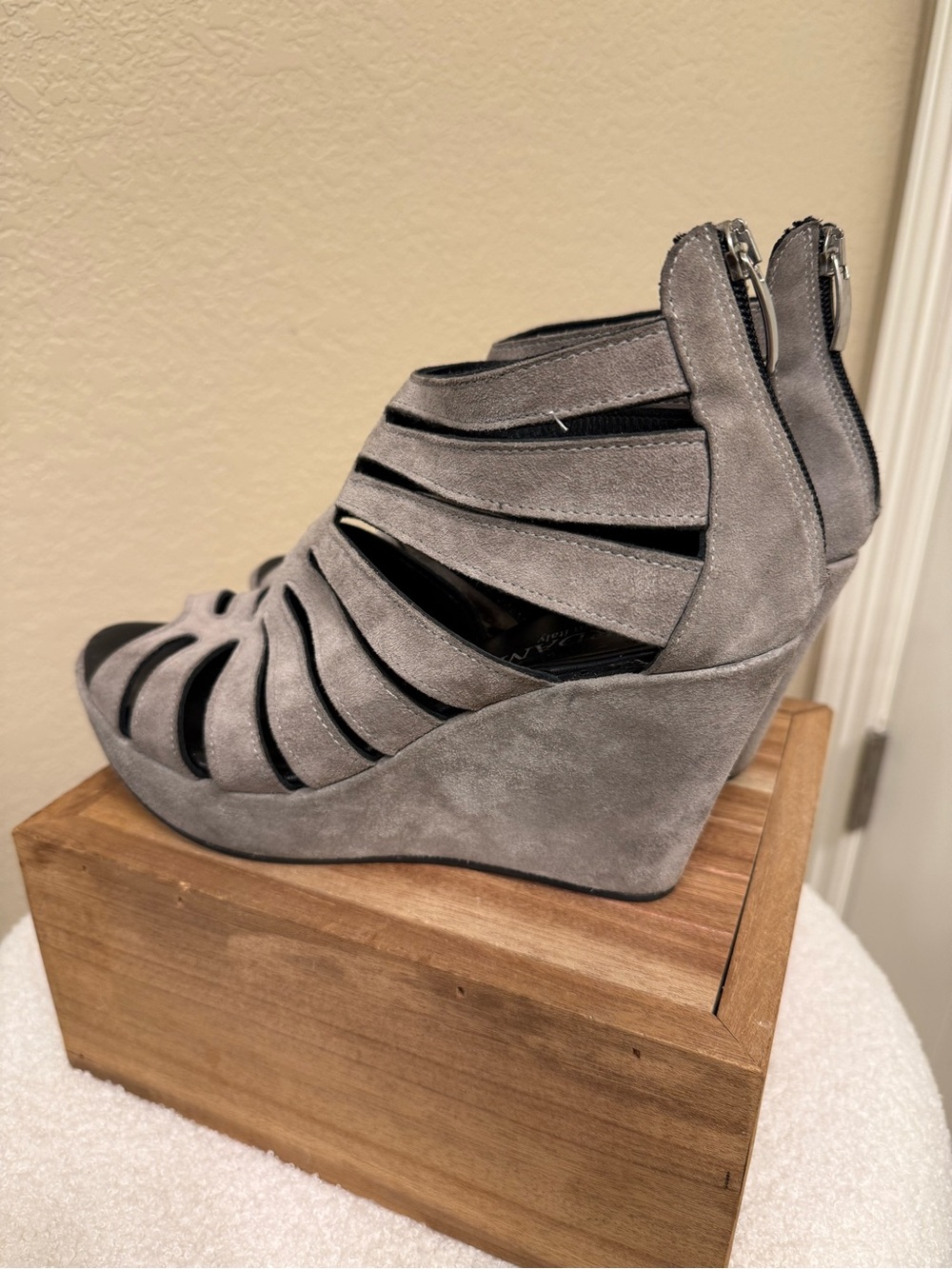 Cordani Shoes| Cordani Electra | Gray Suede | Strappy Wedge Sandal